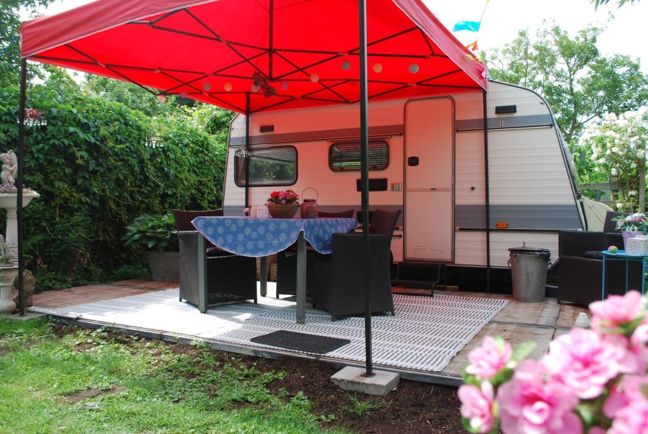 B&B Oeland Caravan "Juf Jansen" Ottoland Екстер'єр фото